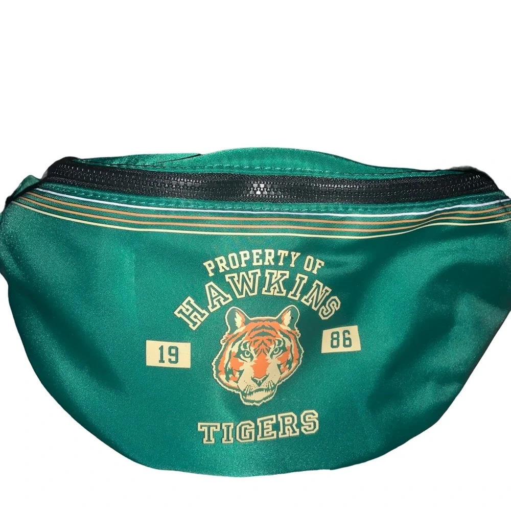 Stranger Things Fanny Pack x MAC bag purse limited edition summer classic makeup